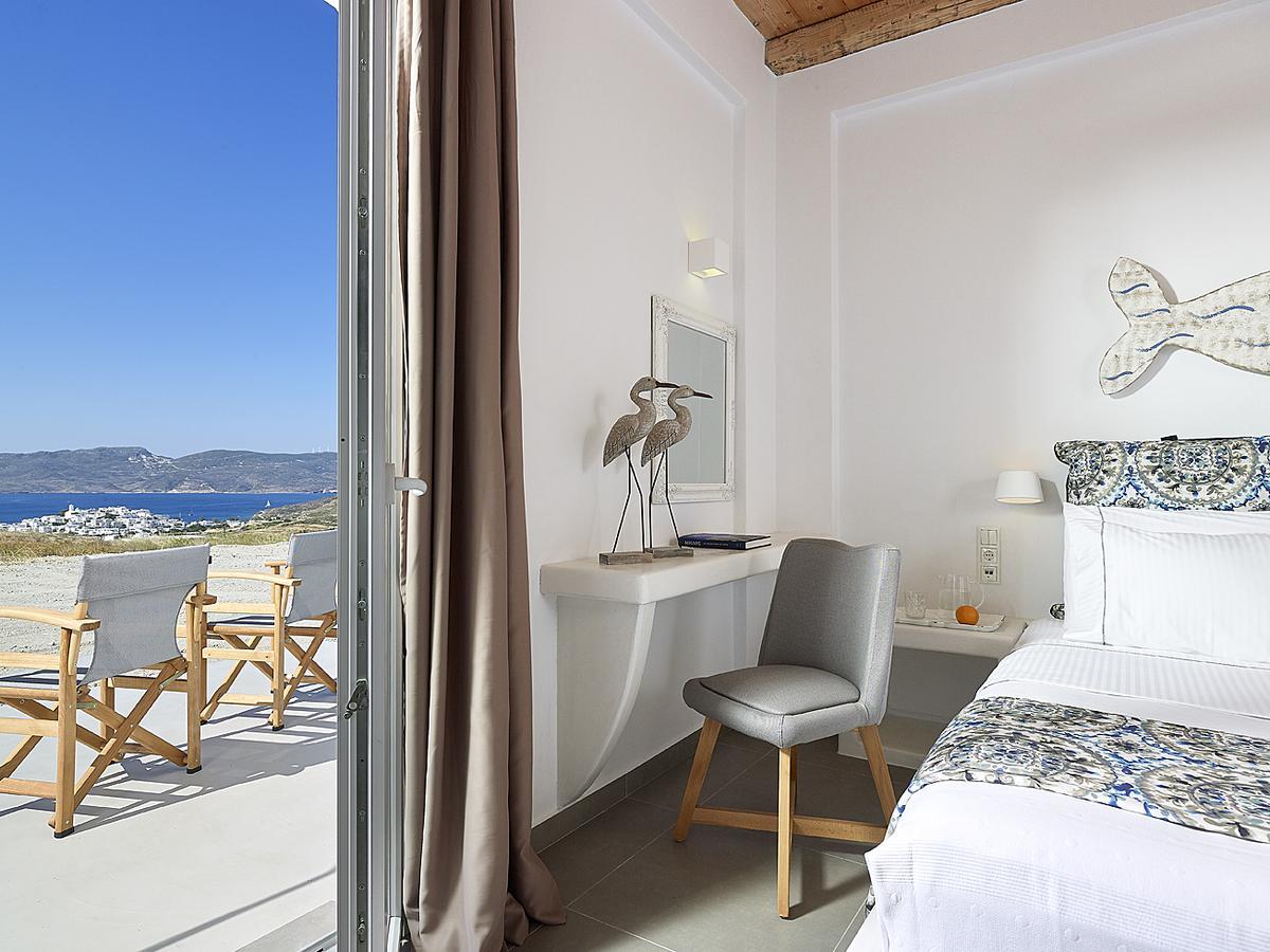 Lithos Luxury Rooms (Adults Only) Adamantas  Bagian luar foto