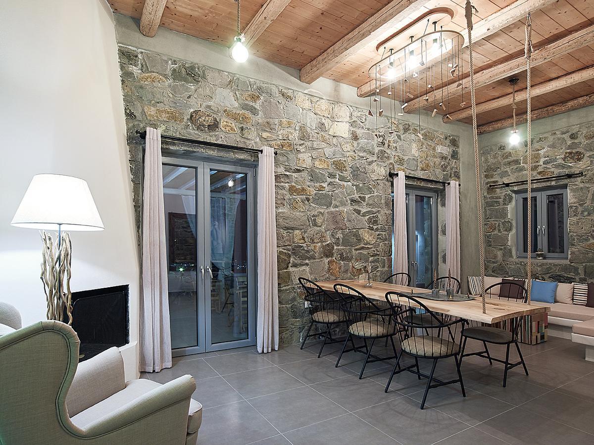 Lithos Luxury Rooms (Adults Only) Adamantas  Bagian luar foto