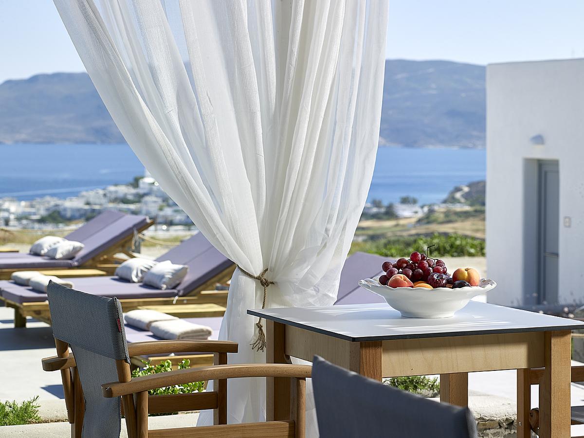 Lithos Luxury Rooms (Adults Only) Adamantas  Bagian luar foto