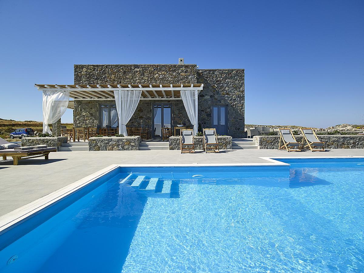 Lithos Luxury Rooms (Adults Only) Adamantas  Bagian luar foto