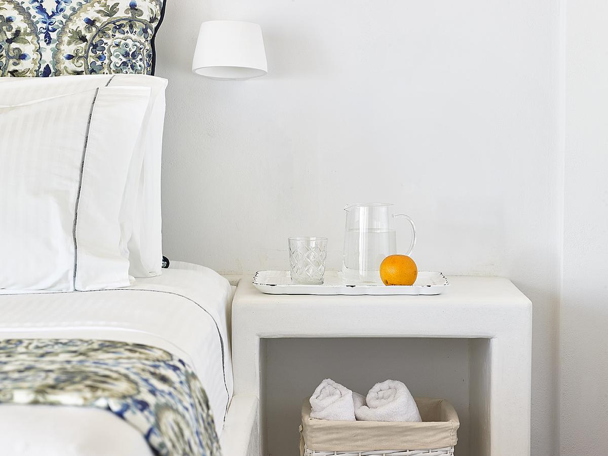 Lithos Luxury Rooms (Adults Only) Adamantas  Bagian luar foto