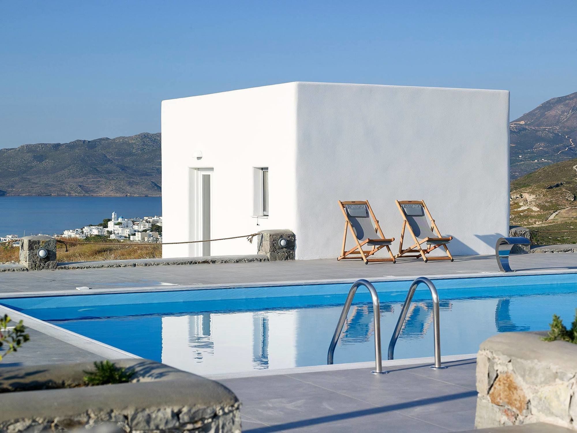 Lithos Luxury Rooms (Adults Only) Adamantas  Bagian luar foto